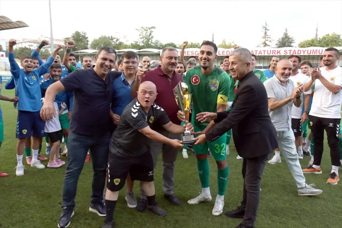 Etimesgutspor TSYD Zafer Kupası’nı Kazandı
