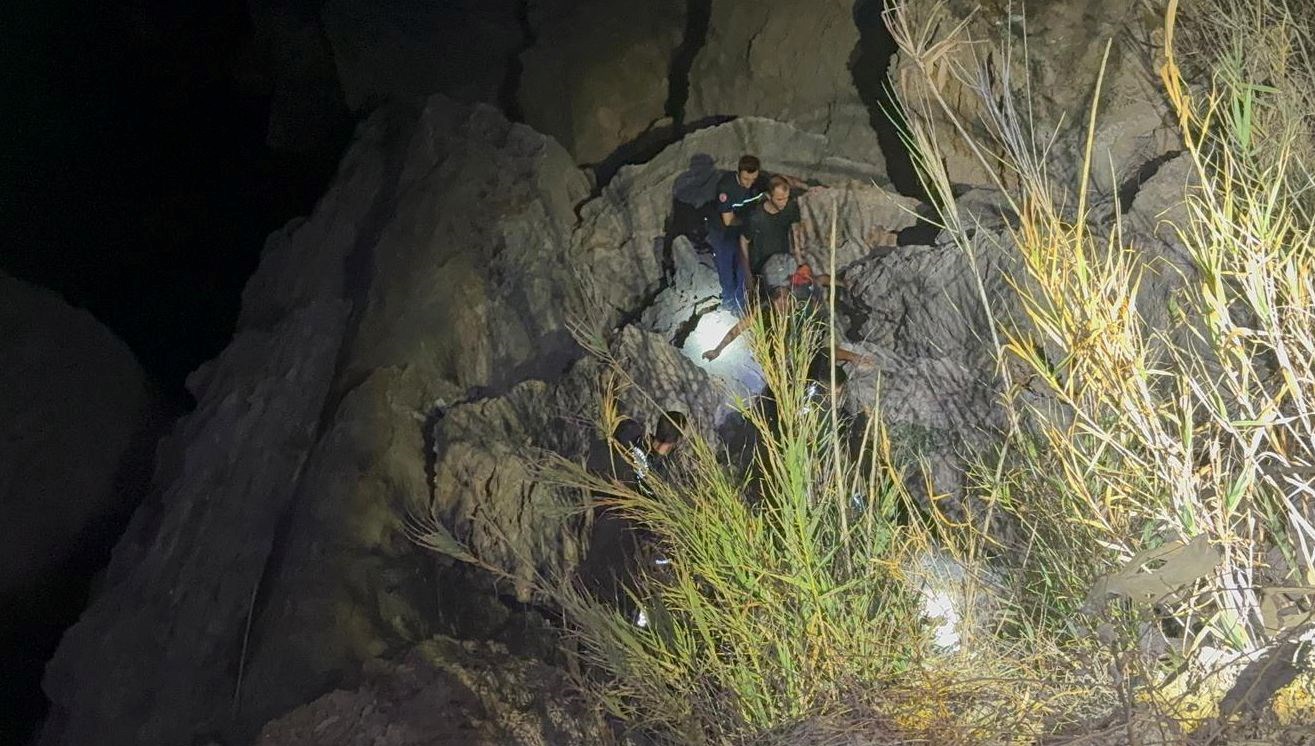 balik tutmak isterken mahsur kaldilar xmL9b4ZZ.jpg