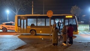 inegolde yaya otobusun carpmasi sonucu agir yaralandi G76RTJJU.jpg