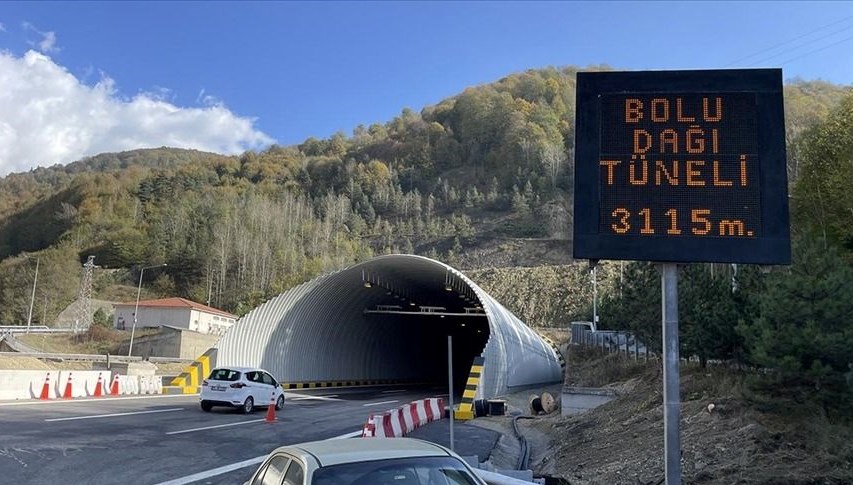 istanbul yolunu kullanacaklar dikkat bolu dagi tuneli bu saatlerde kapali olacak pdU63iwO.jpg