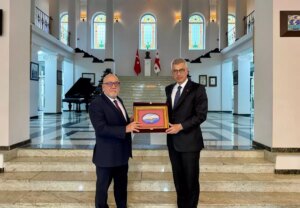 saglik bakani kemal memisoglu tiflis buyukelciligini ziyaret etti ukO6RkLE.jpg