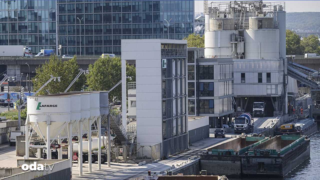 fransanin konustugu isid davasi basladi 5mgfS5Xz.png