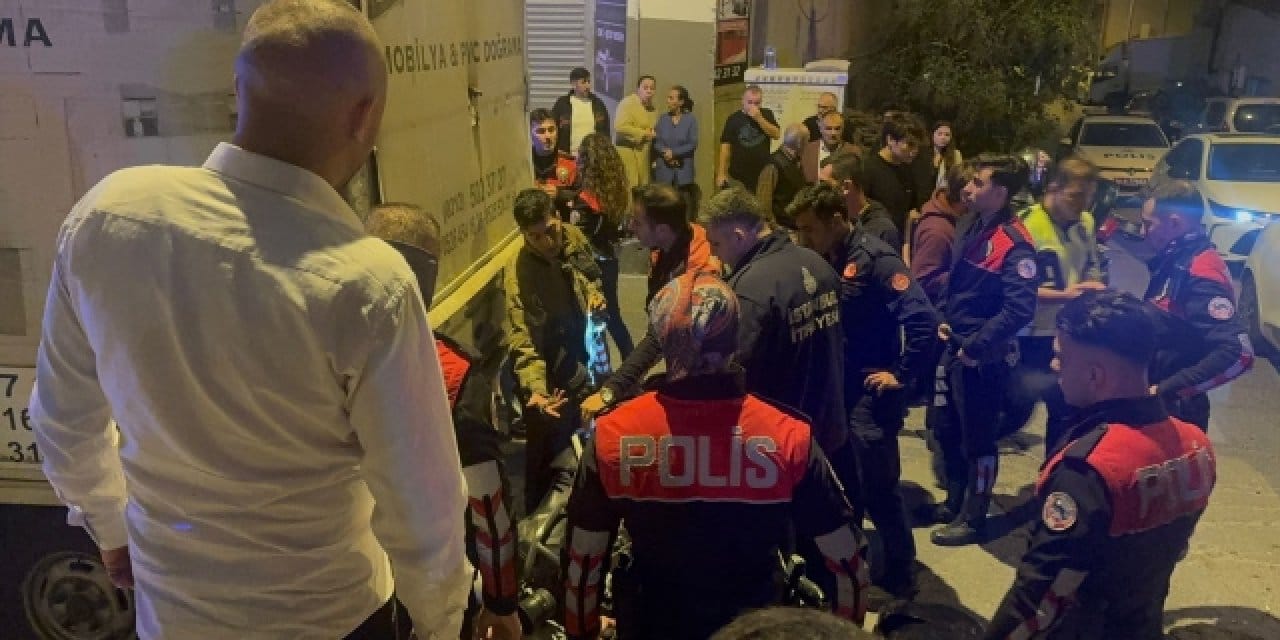 kucukcekmecede motosiklet kazasi 2 polis yarali 9yTCk6Hv.jpg