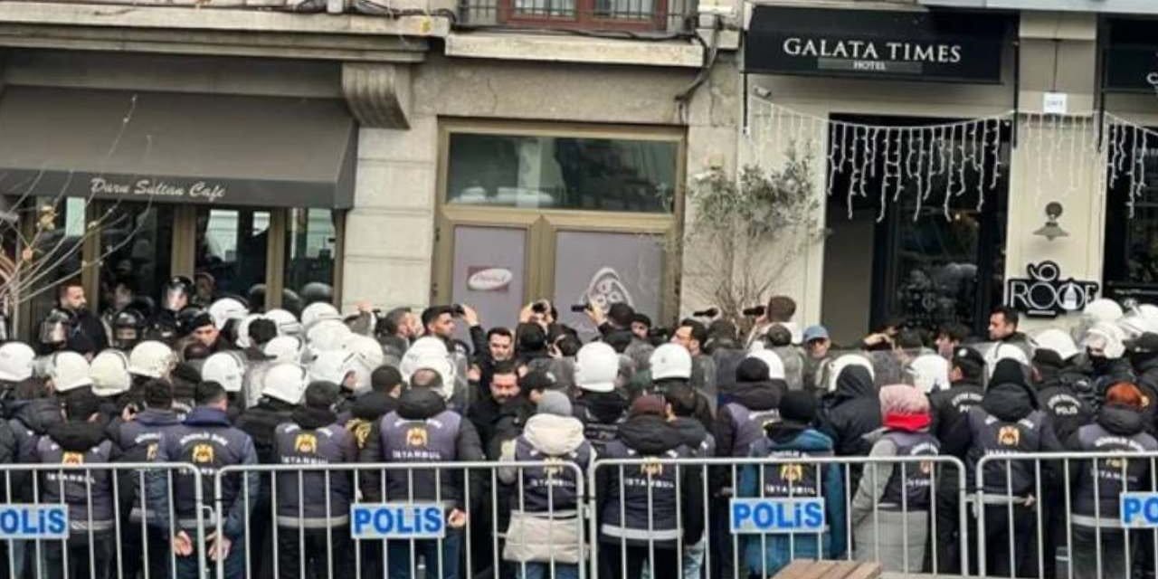 nazim dastan ve cihan bilgin icin yapilan basin aciklamasinda gozaltina alinan gazeteciler beraat etti tYWZHDAw.jpg